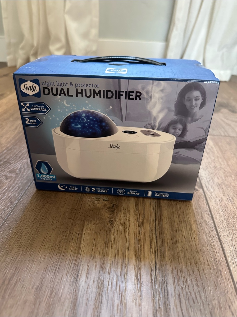 NEW! Sealy Dual Humidifier, Night Light, Projector, Rechargeable, 2 Displays